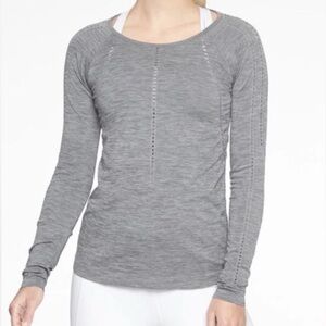 Athleta Top Women Small Heathered Gray Foothill Long Sleeve Stretch Active Shirt